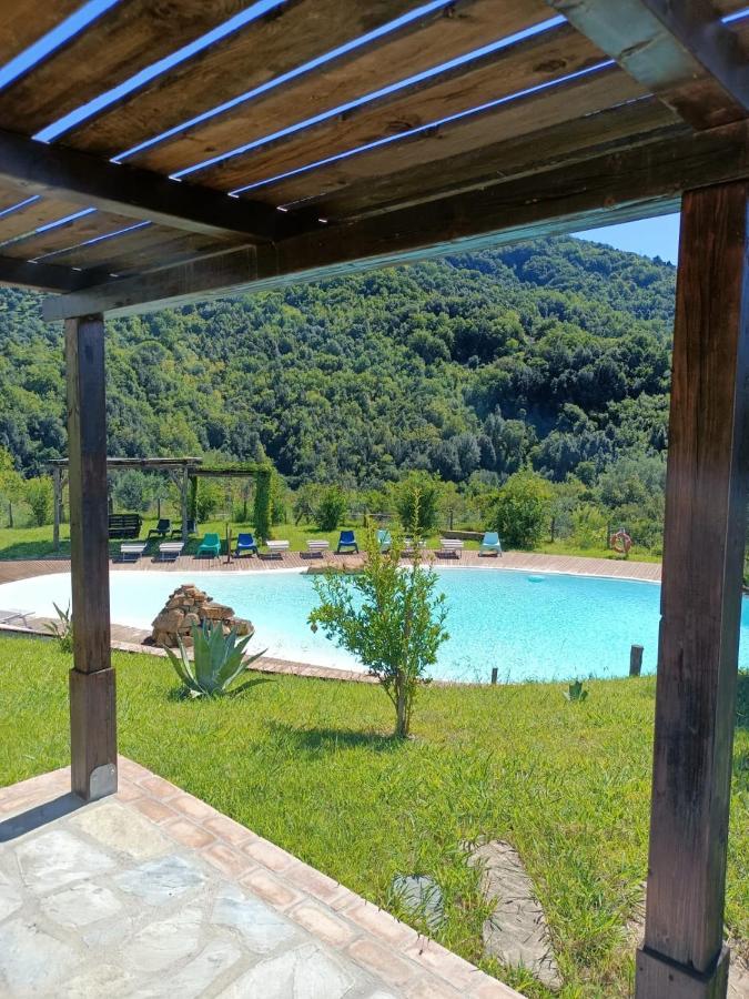 Agriturismo Piano Di Andrea Ostigliano Екстериор снимка