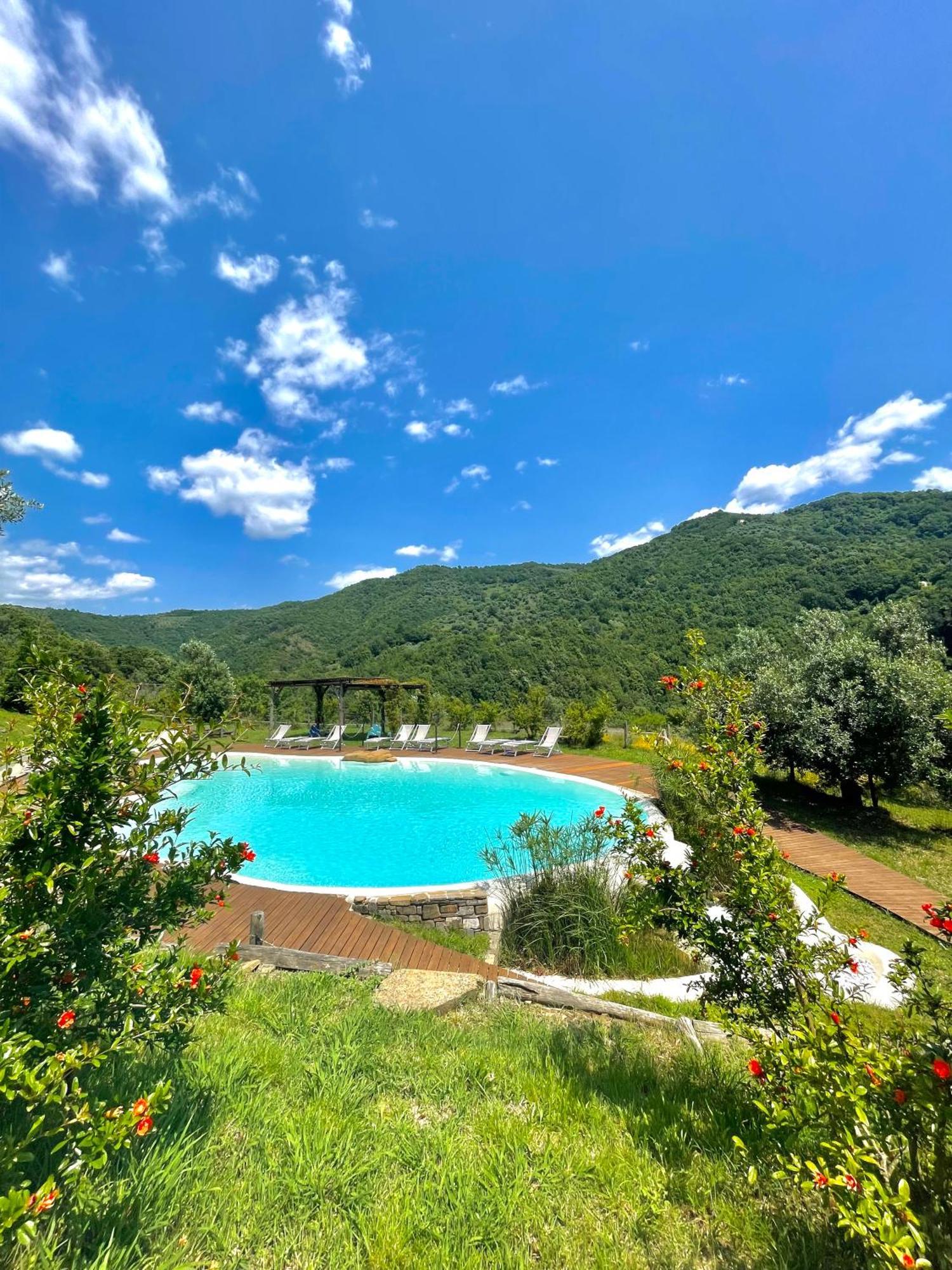 Agriturismo Piano Di Andrea Ostigliano Екстериор снимка