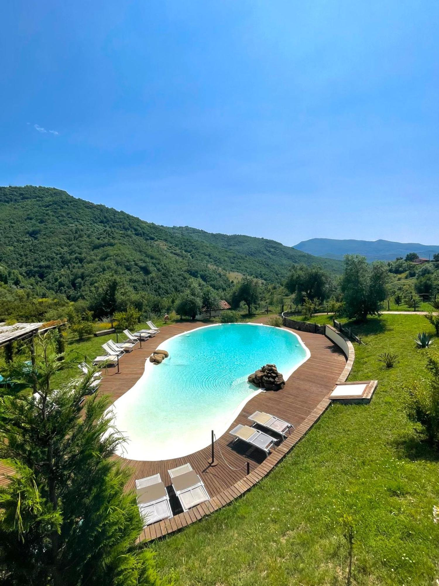 Agriturismo Piano Di Andrea Ostigliano Екстериор снимка