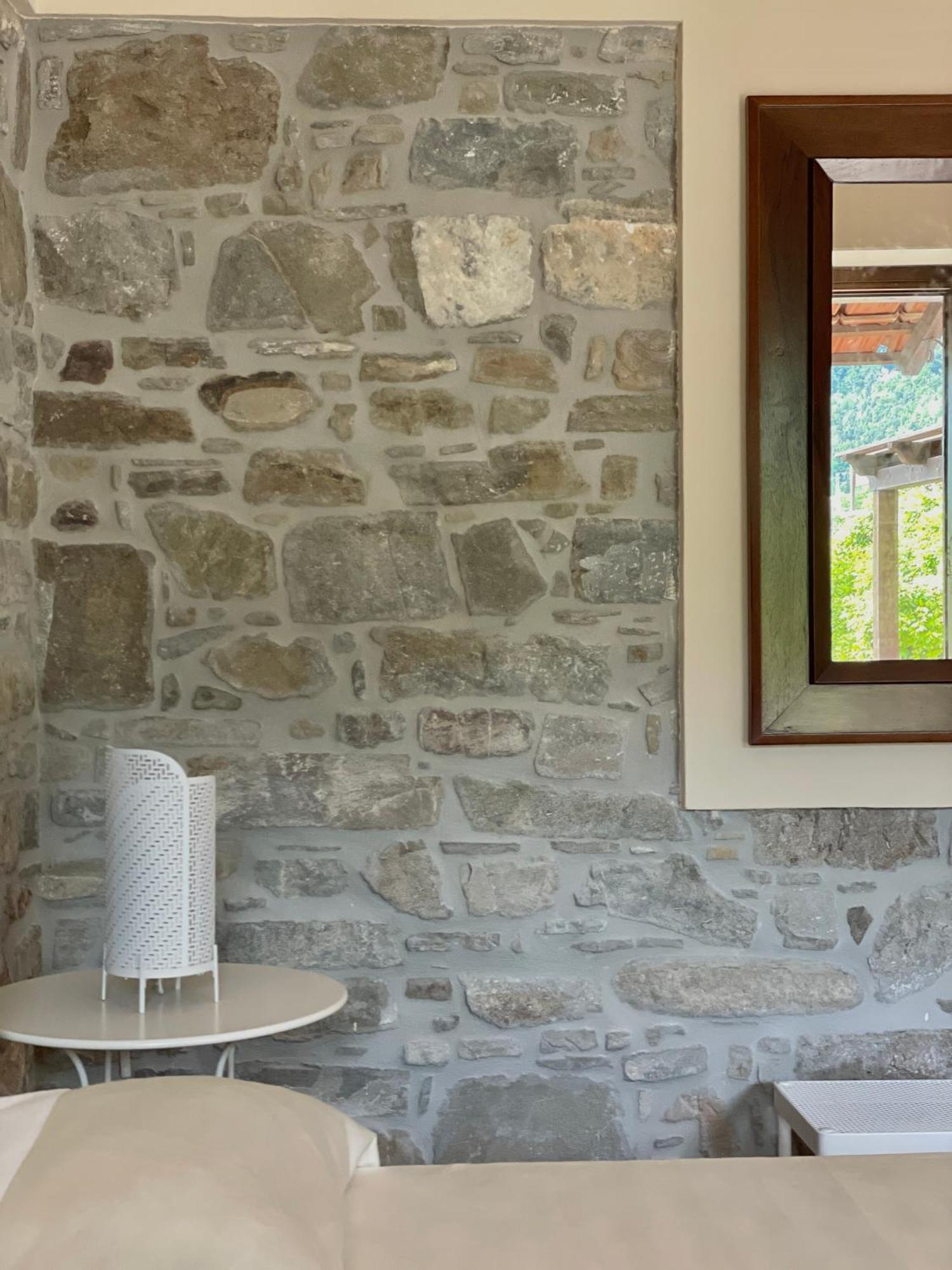 Agriturismo Piano Di Andrea Ostigliano Екстериор снимка